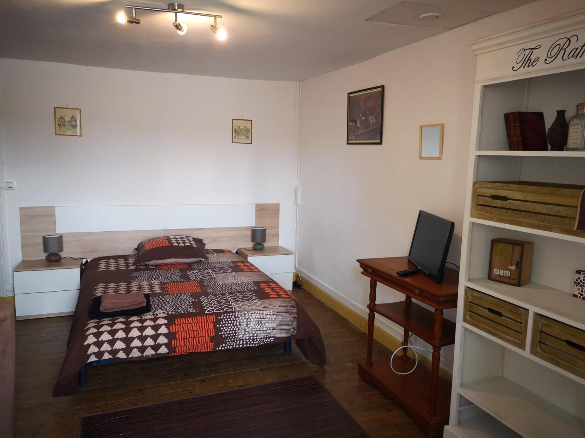 Chambres Avec Salle De Bains Et Cuisine En Centre Ville Argenton Sur Creuse Ngoại thất bức ảnh