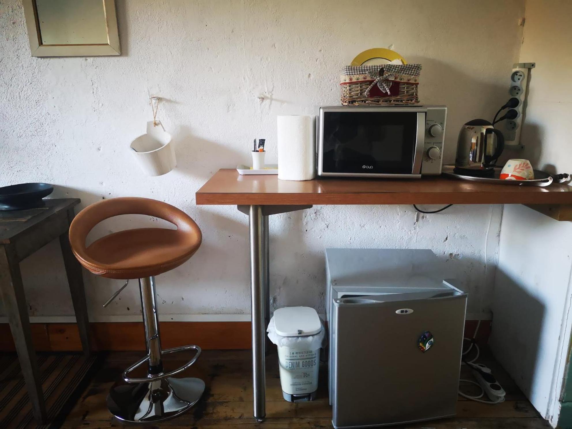 Chambres Avec Salle De Bains Et Cuisine En Centre Ville Argenton Sur Creuse Ngoại thất bức ảnh